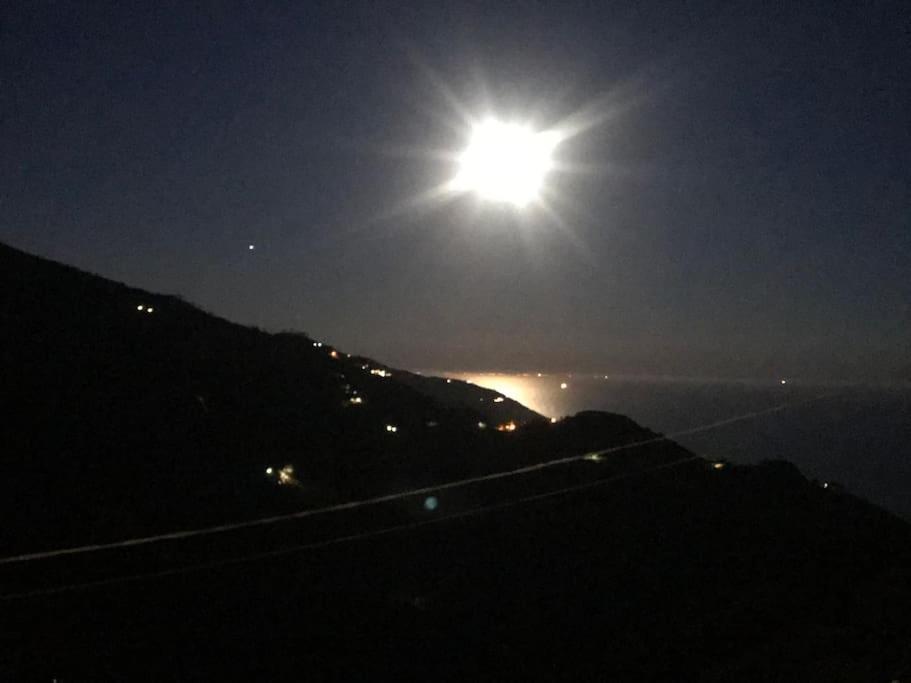 La Finestra Sul Mare A Drignana Villa Вернаца Екстериор снимка