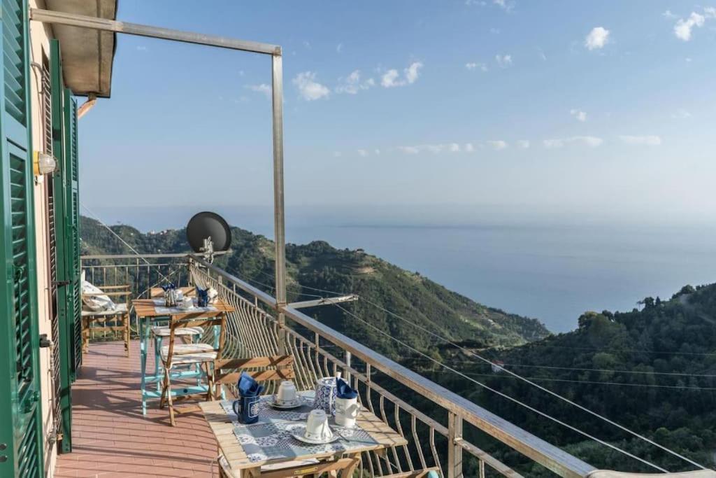 La Finestra Sul Mare A Drignana Villa Вернаца Екстериор снимка